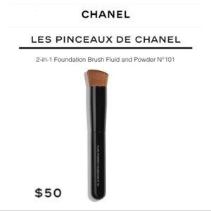 Chanel Nº 101  2-in-1 Foundation Brush Fluid and Powder LES PINCEAUX DE   In Box
